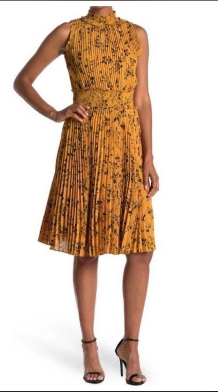 Nanette Nanette Lepore Floral Pleated Sleeveless Dress Size 6